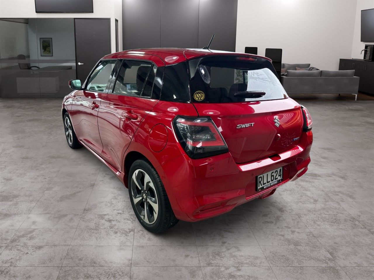 Vehicle image 5