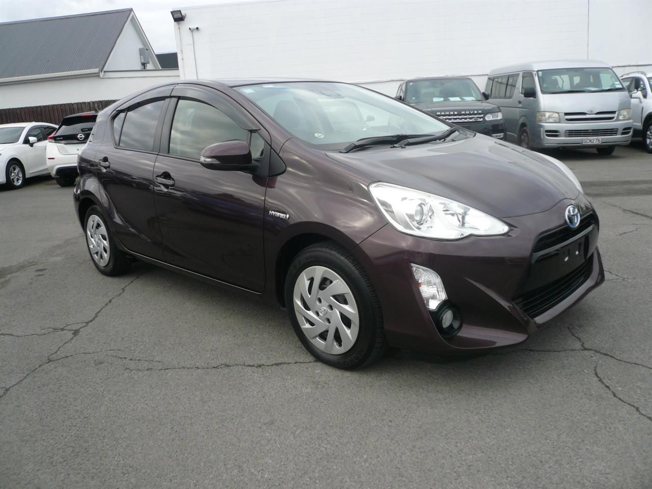 Vehicle image 3