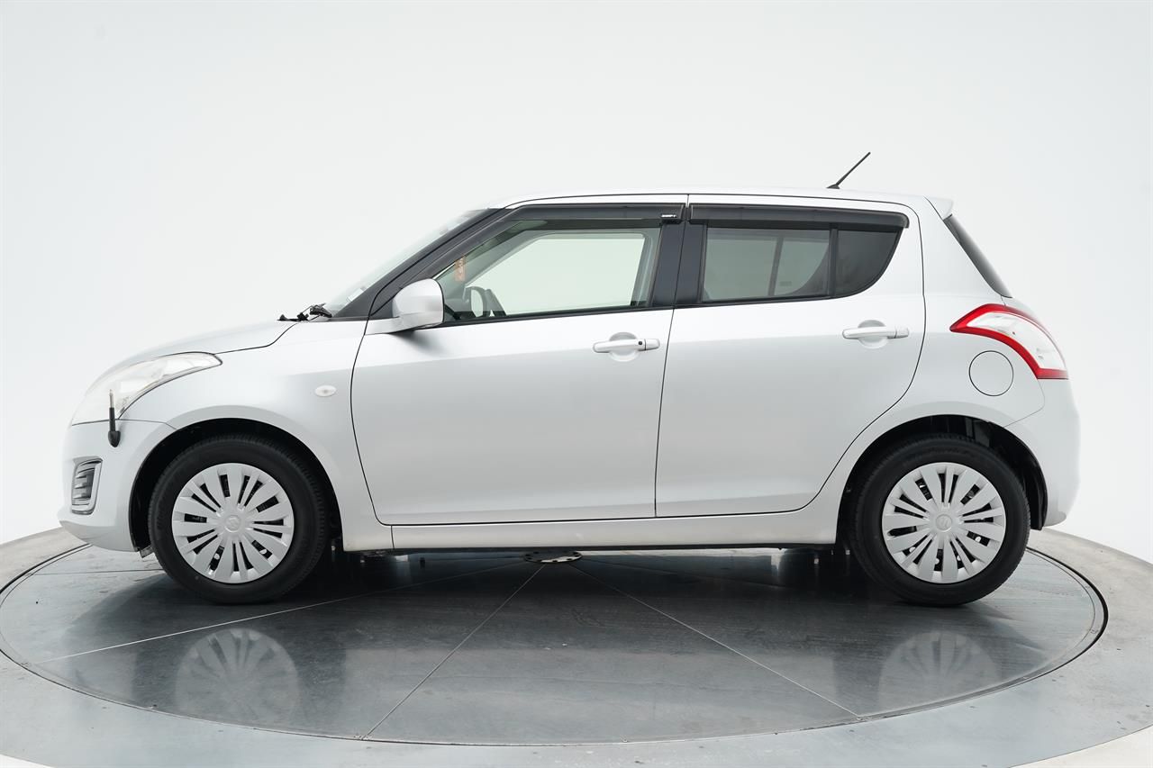 Vehicle image 4