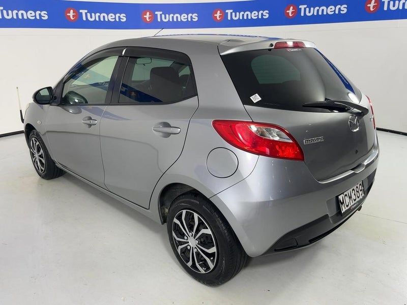 Vehicle image 5