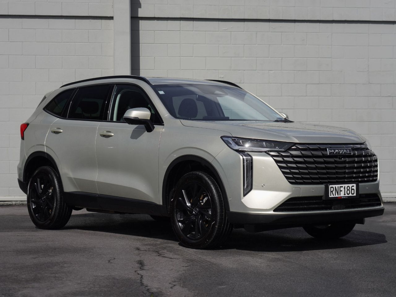 Vehicle image 1