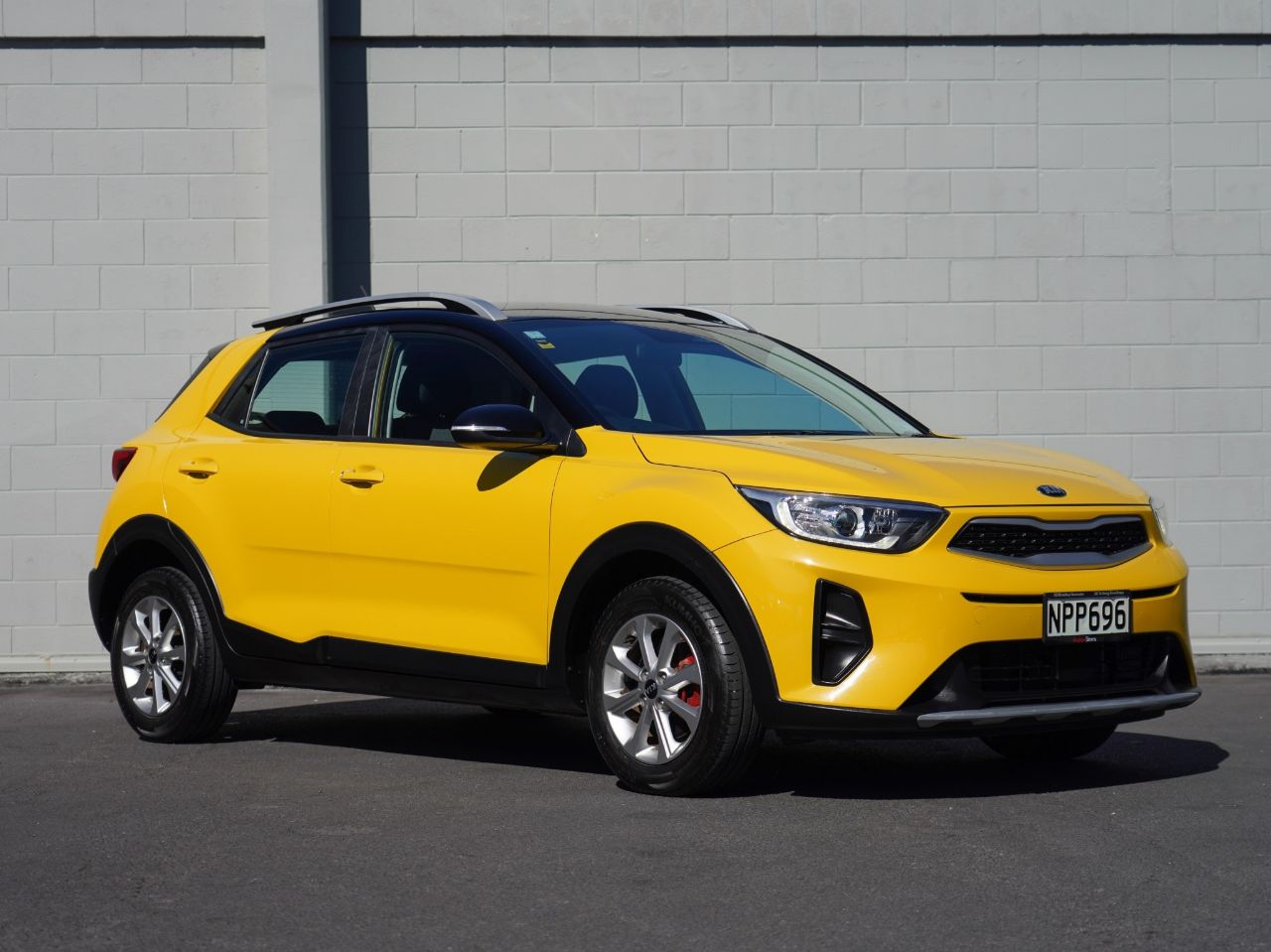 Vehicle image 1