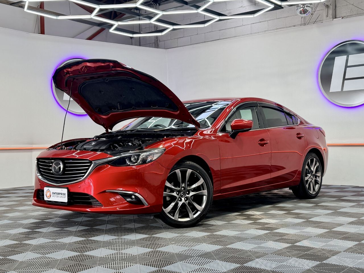 Vehicle image 3