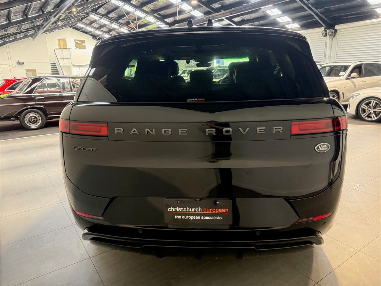 Vehicle image 5
