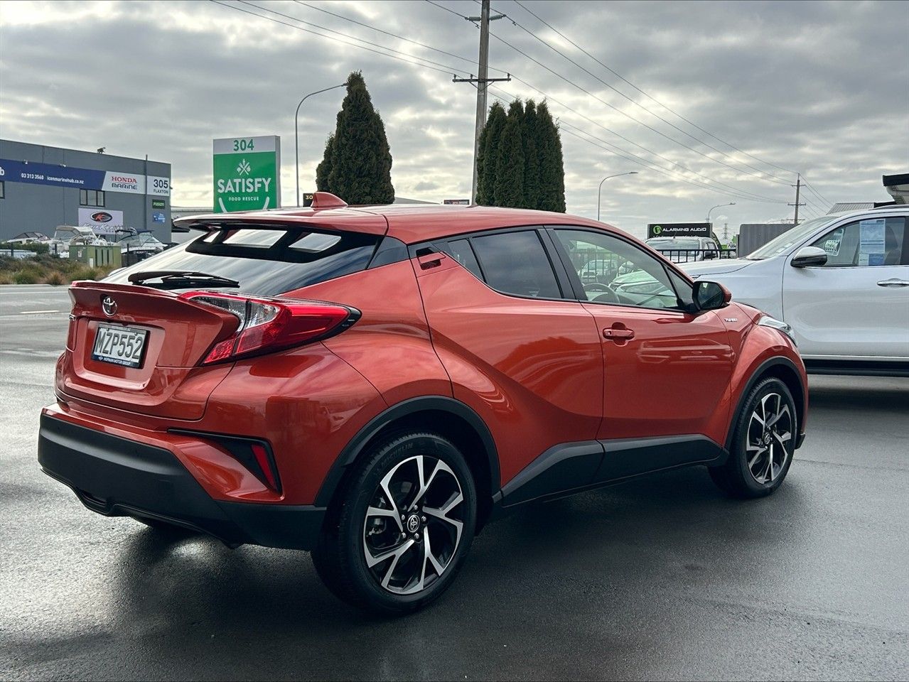 Vehicle image 3