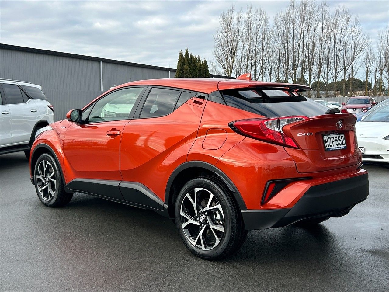 Vehicle image 4