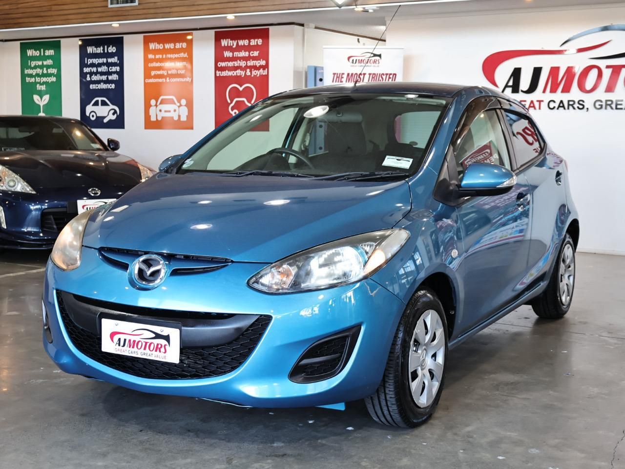 Vehicle image 3