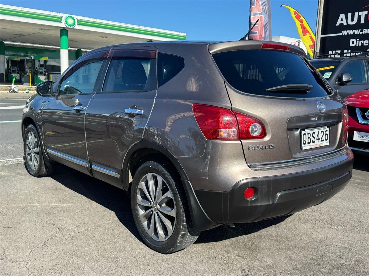 Vehicle image 2