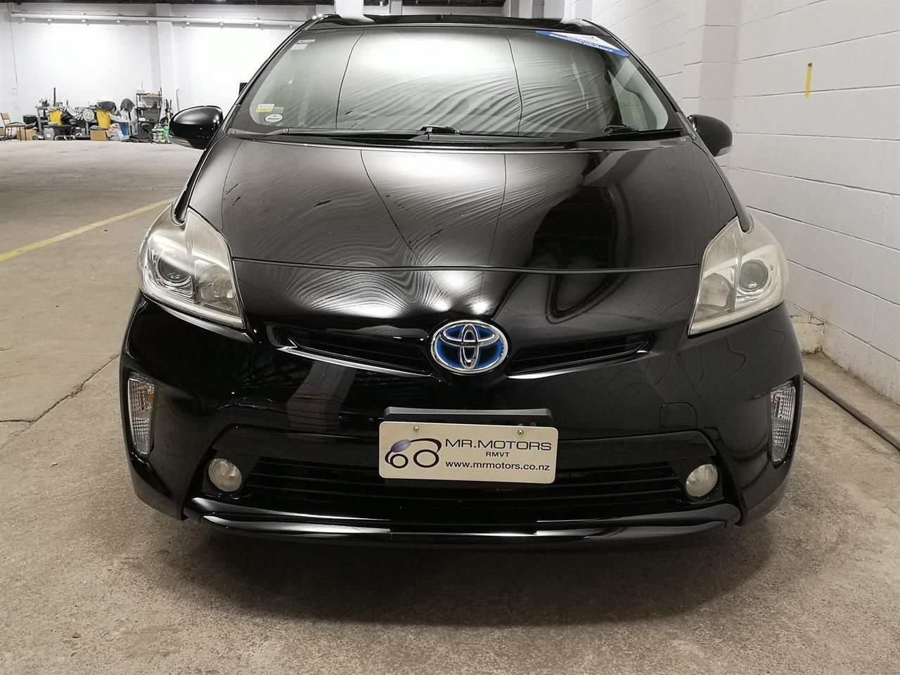 Vehicle image 4