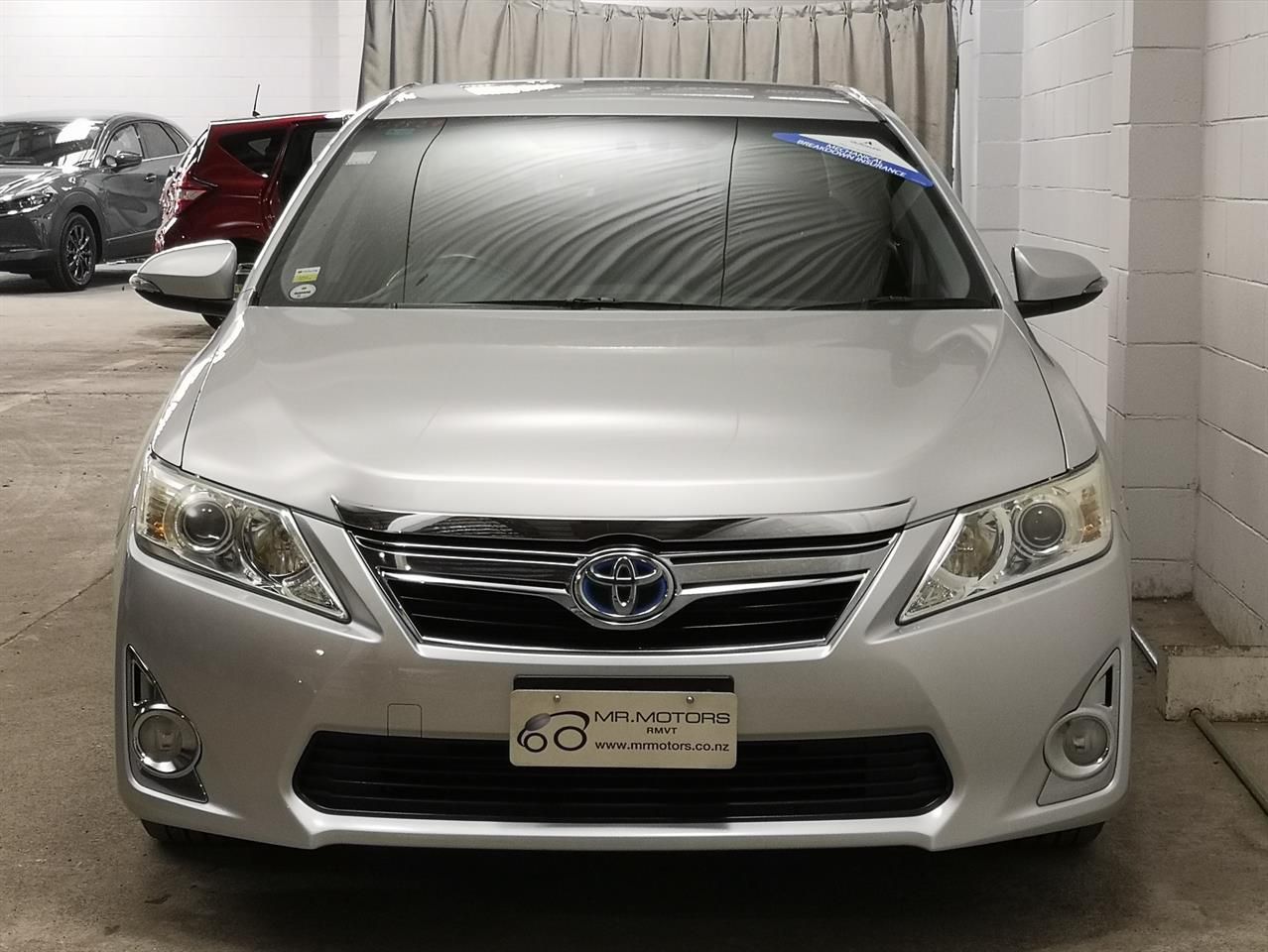Vehicle image 4
