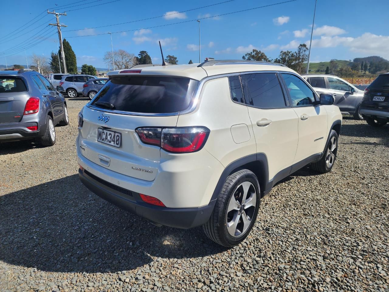 Vehicle image 3