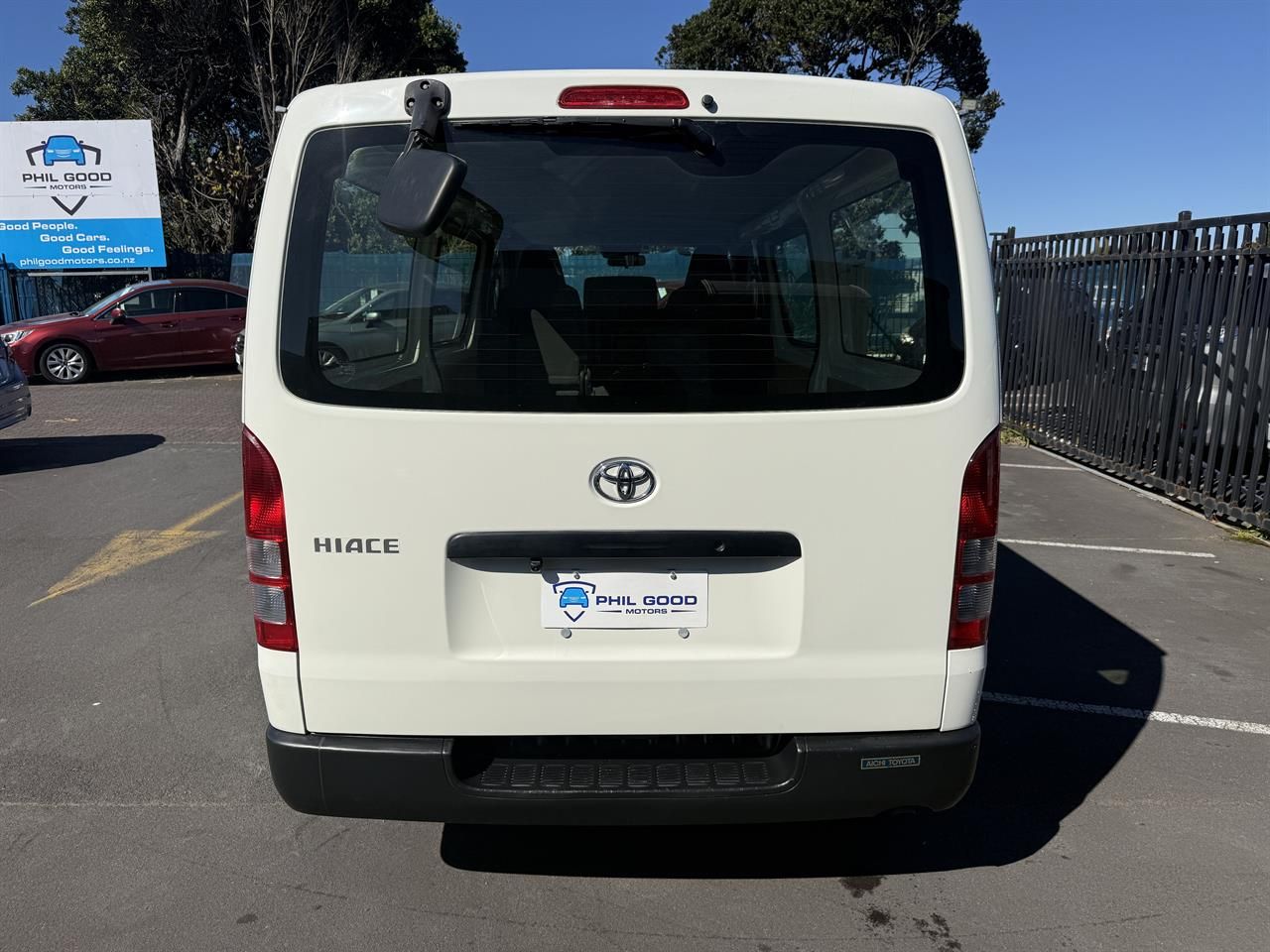Vehicle image 5