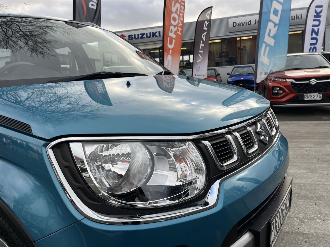 Vehicle image 2