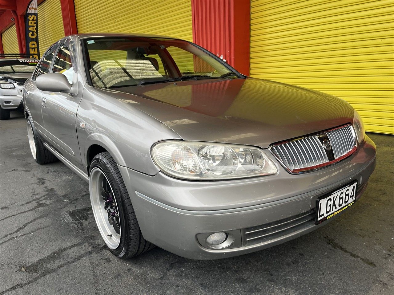 Vehicle image 1