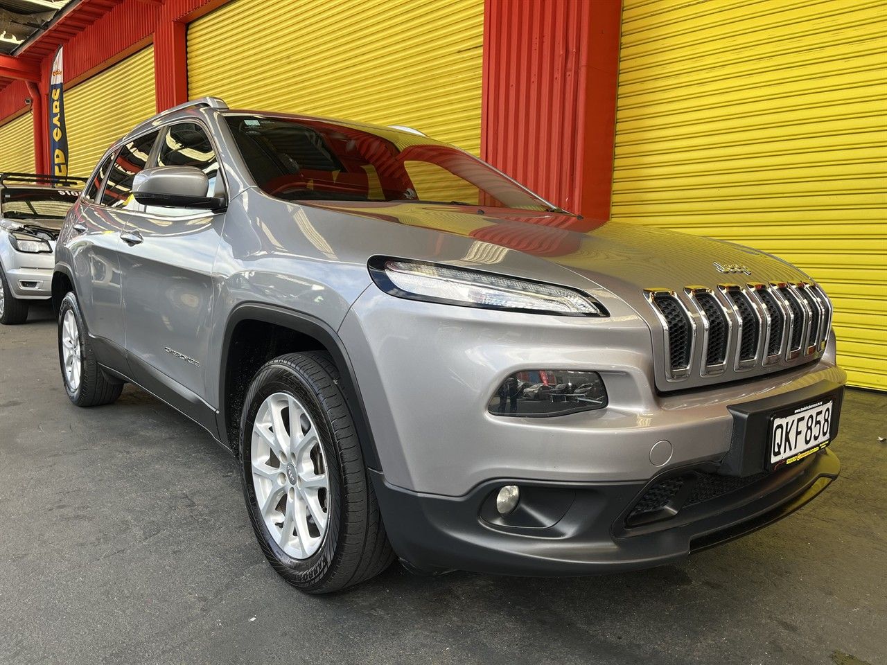 Vehicle image 1