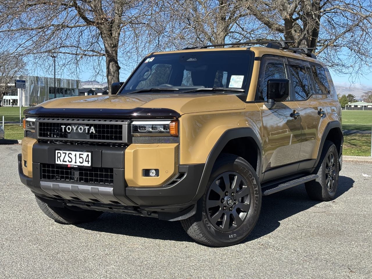 Vehicle image 3