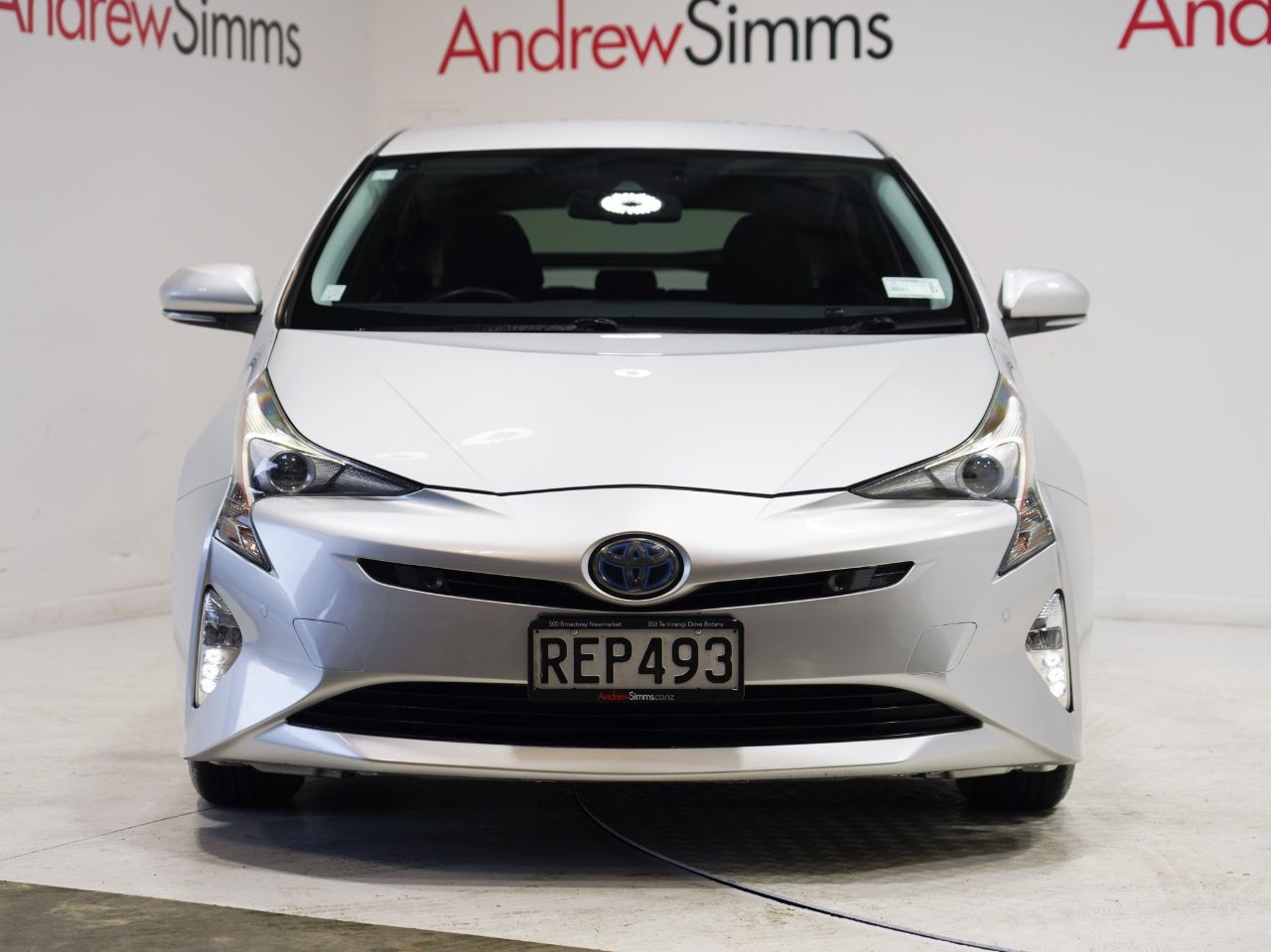 Vehicle image 4