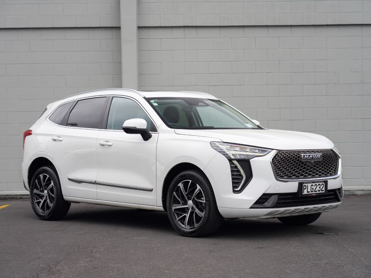 Vehicle image 1