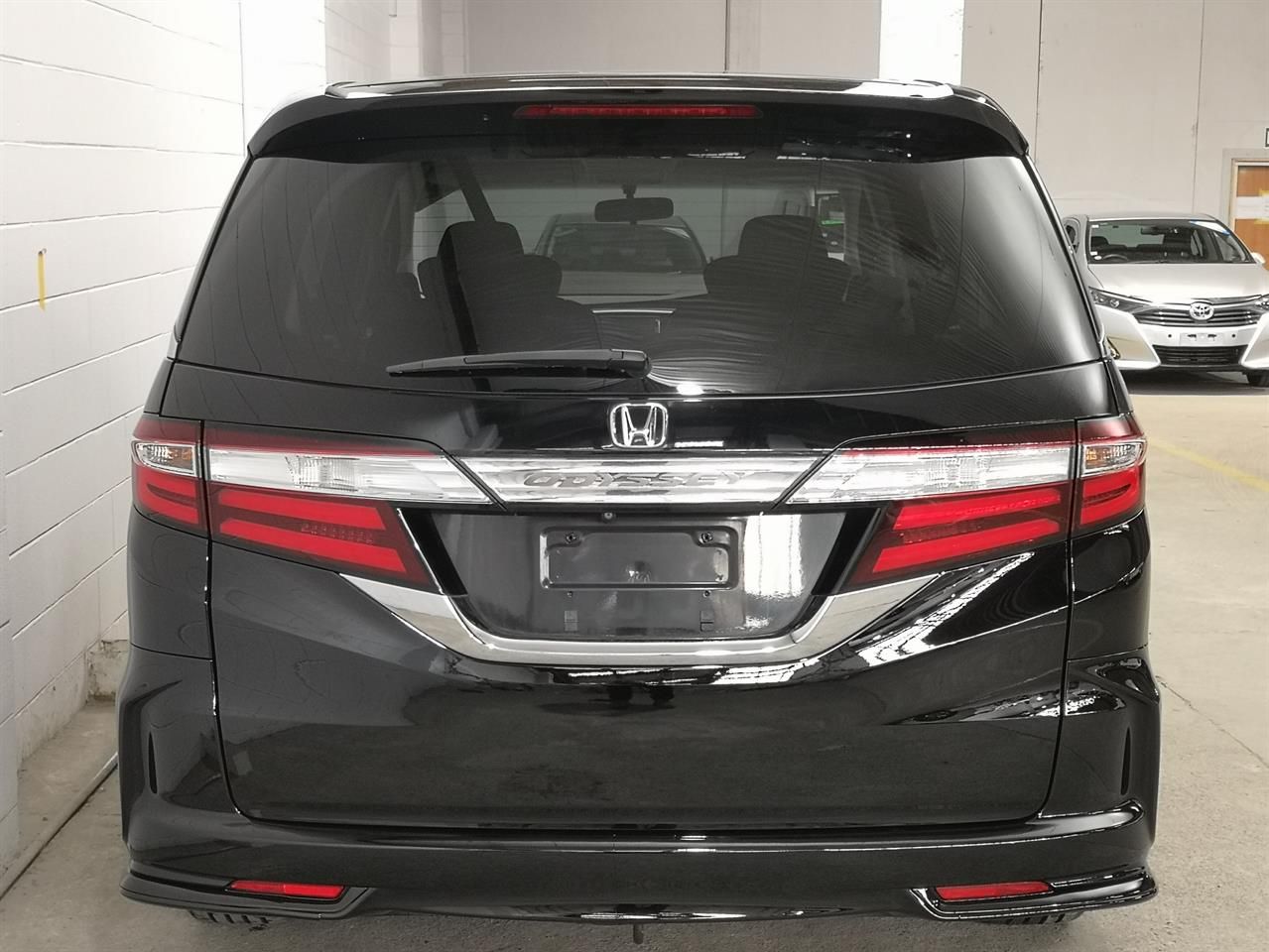 Vehicle image 5