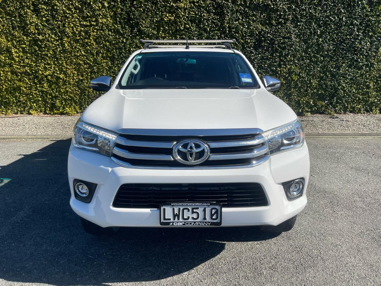 Vehicle image 3