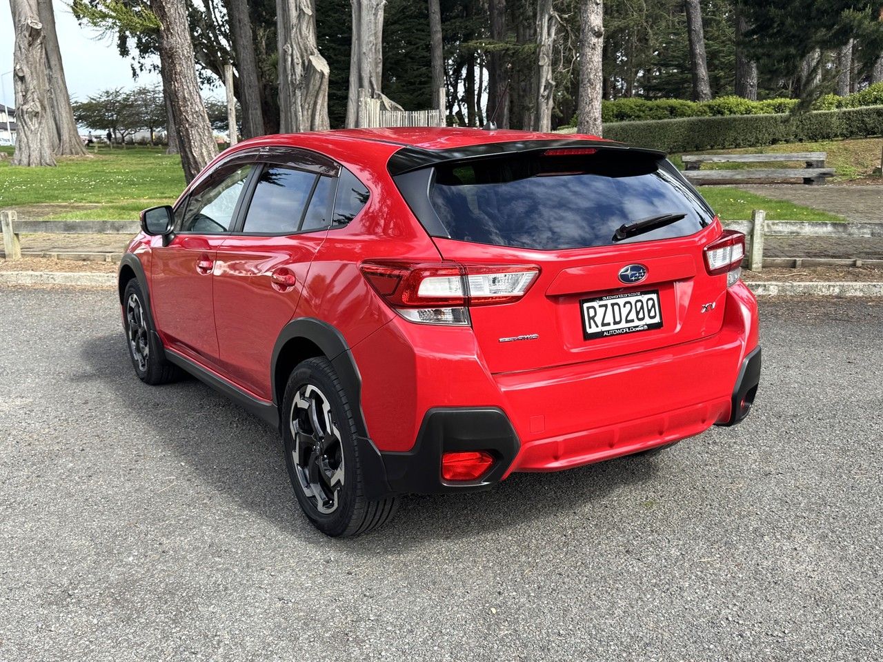 Vehicle image 4