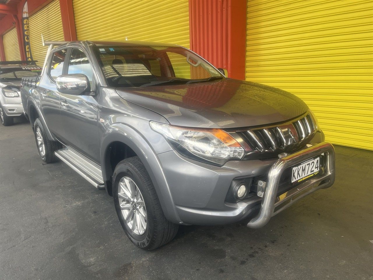 Vehicle image 1
