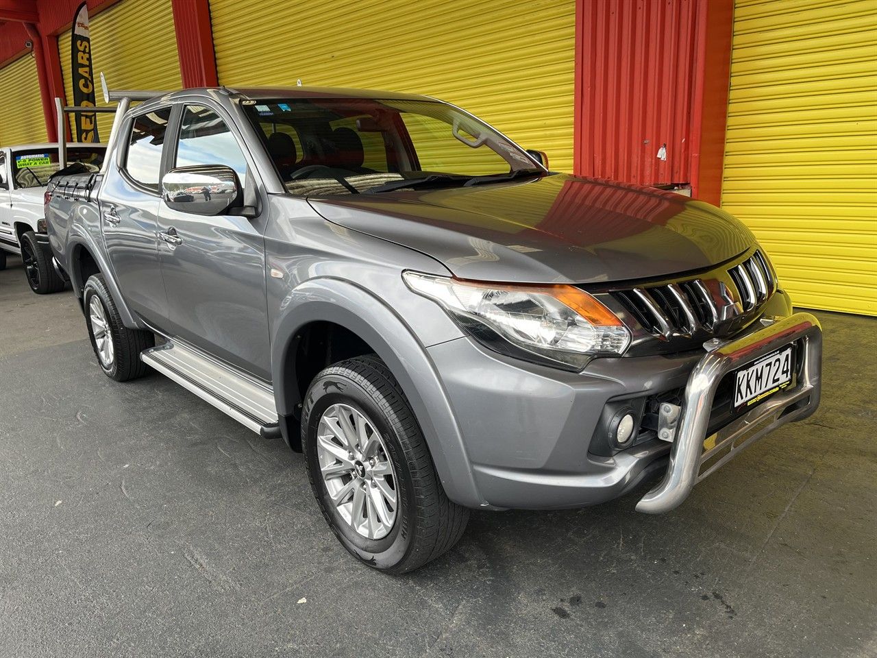 Vehicle image 1