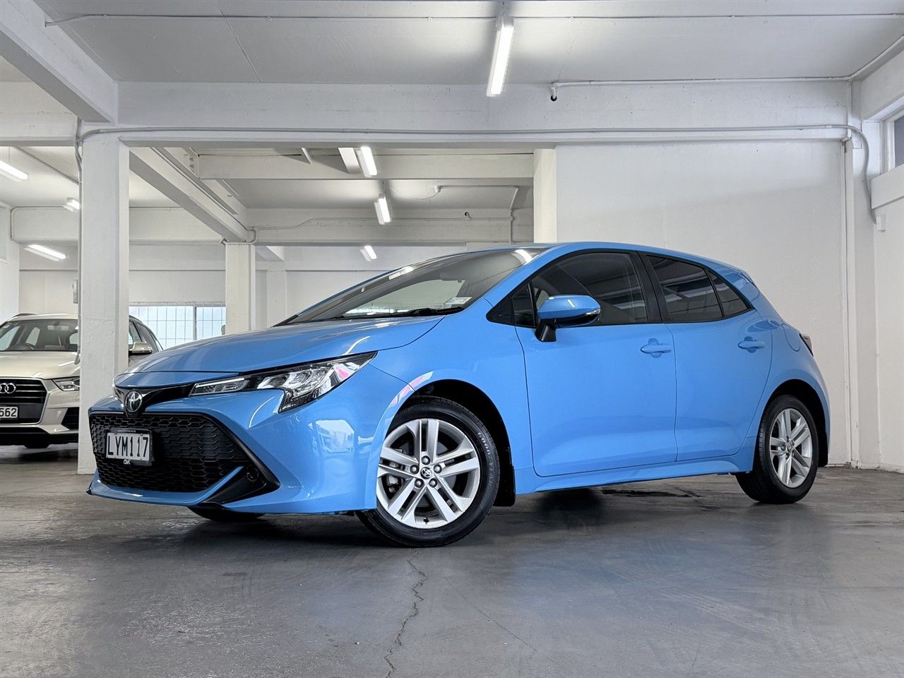 Vehicle image 1