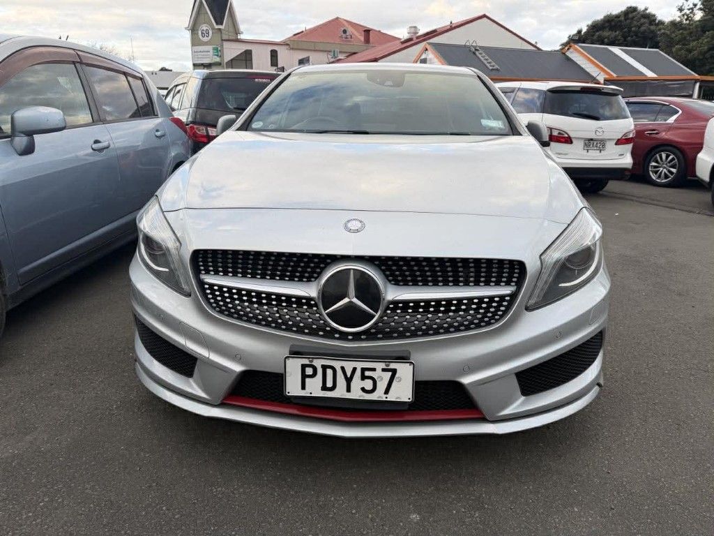 Vehicle image 3