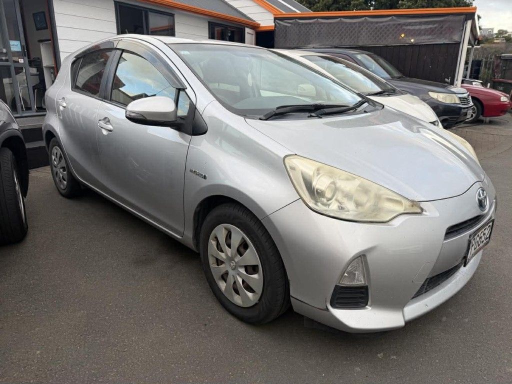 Vehicle image 1