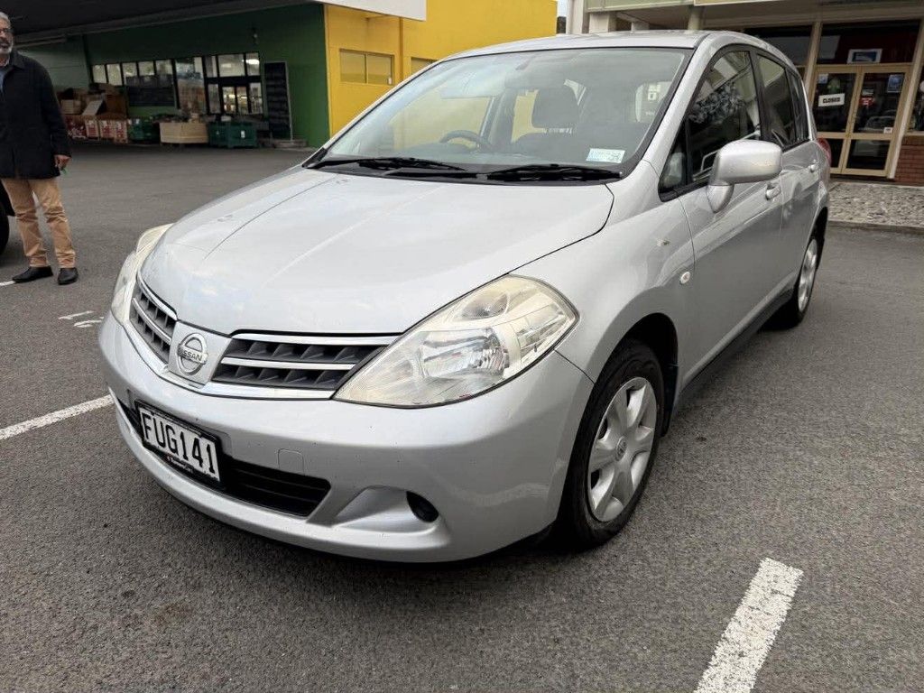 Vehicle image 1