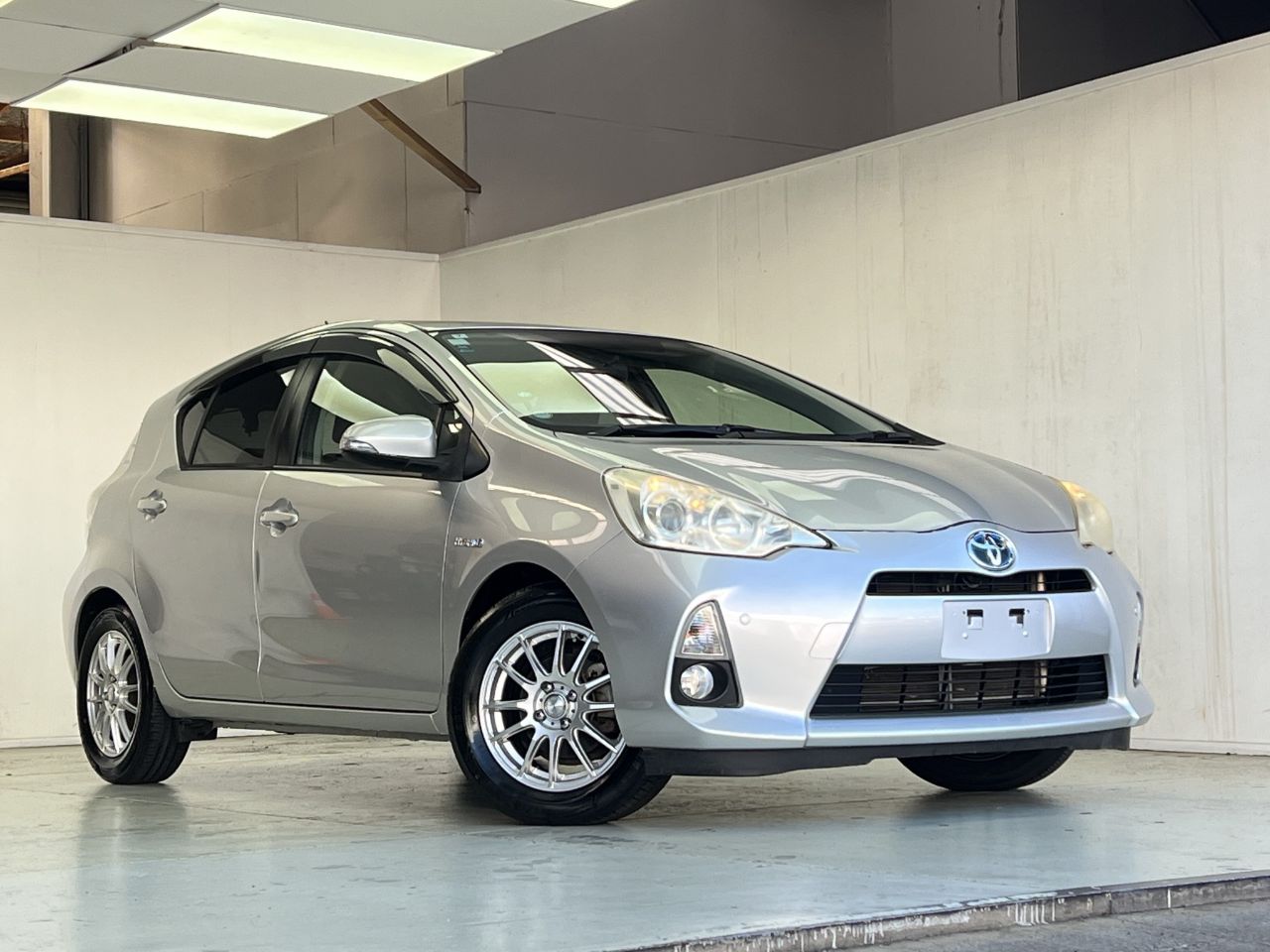 Vehicle image 1
