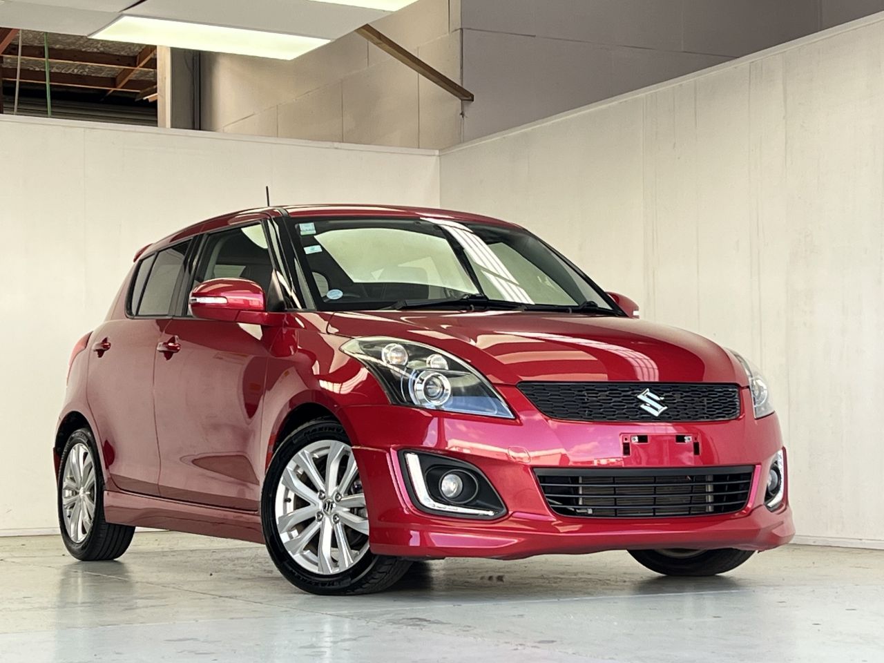 Vehicle image 3