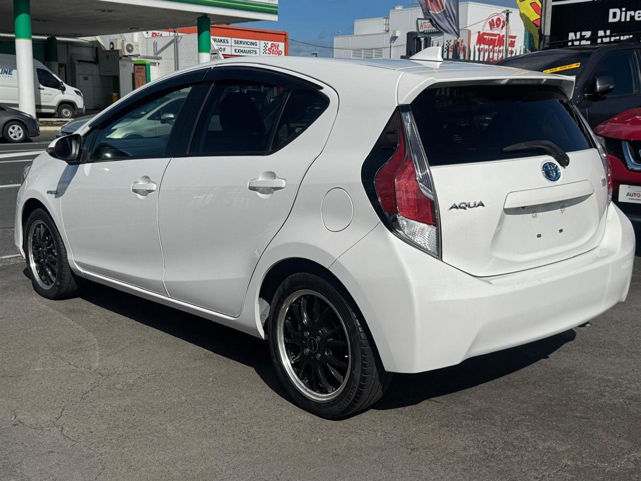 Vehicle image 2