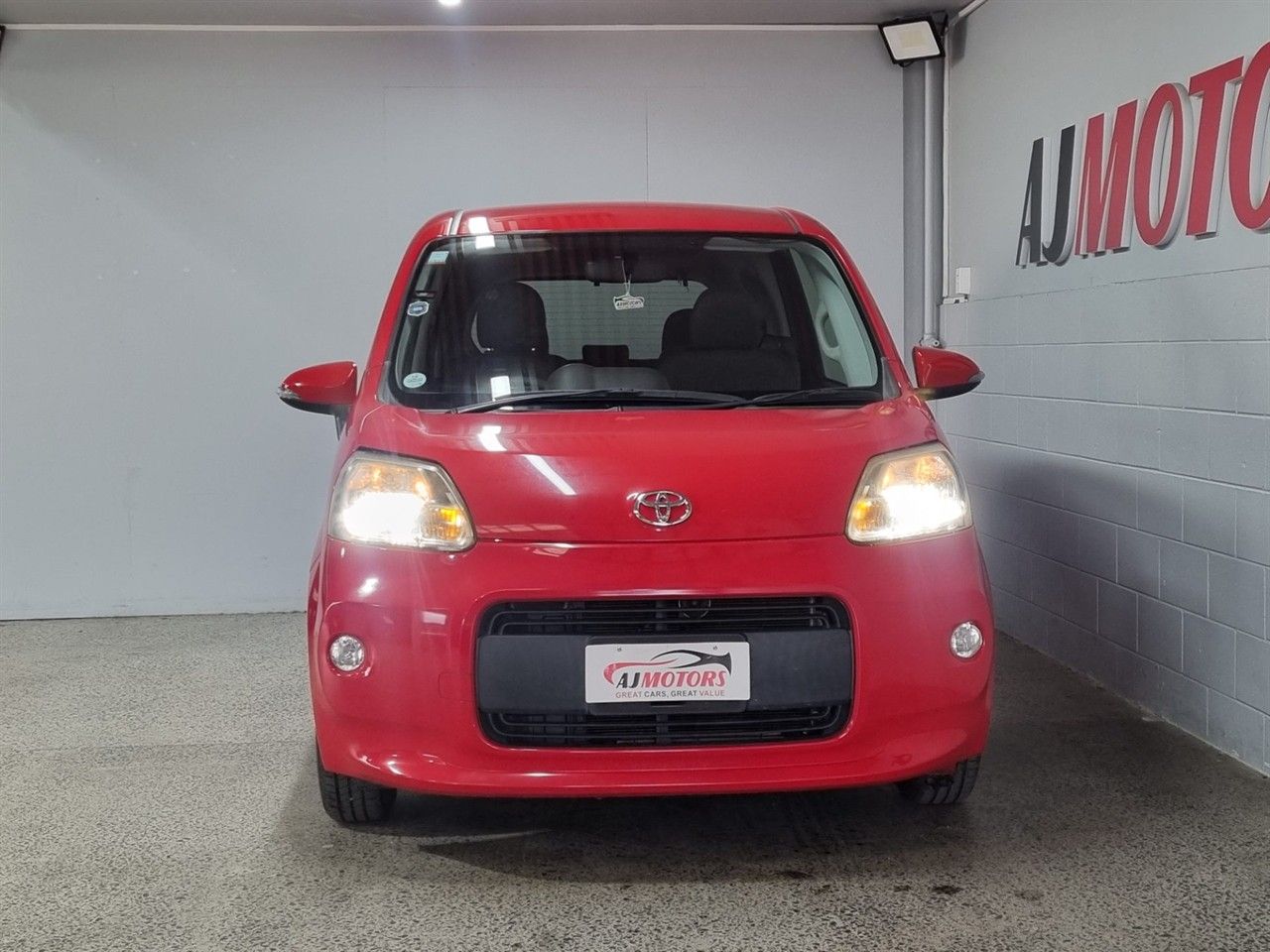 Vehicle image 2