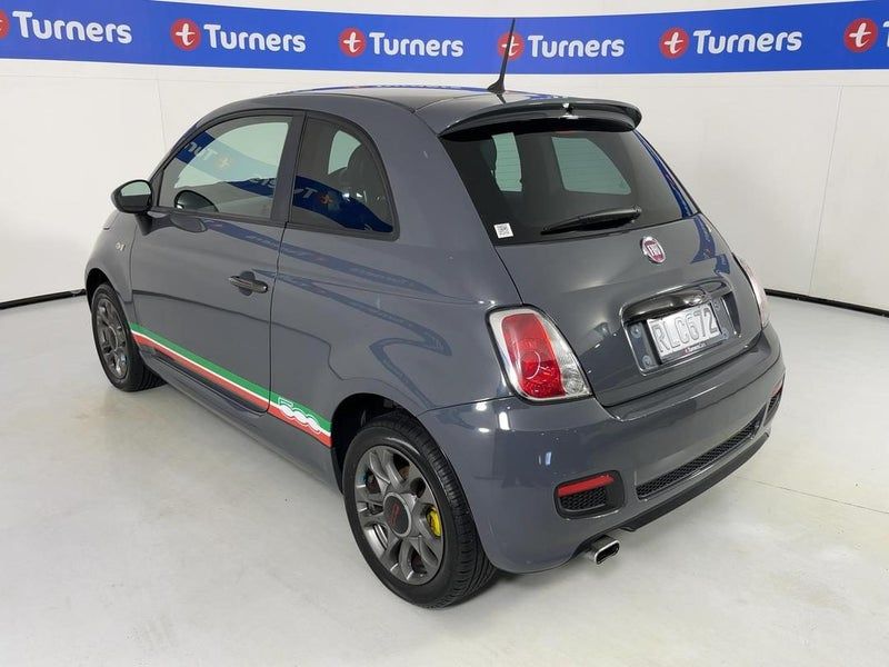 Vehicle image 5