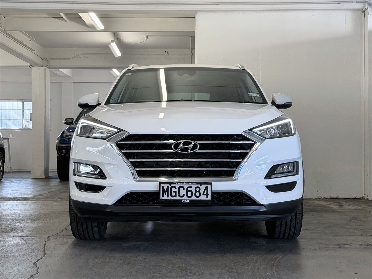 Vehicle image 4