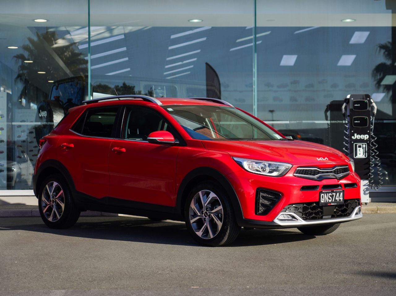 Vehicle image 1