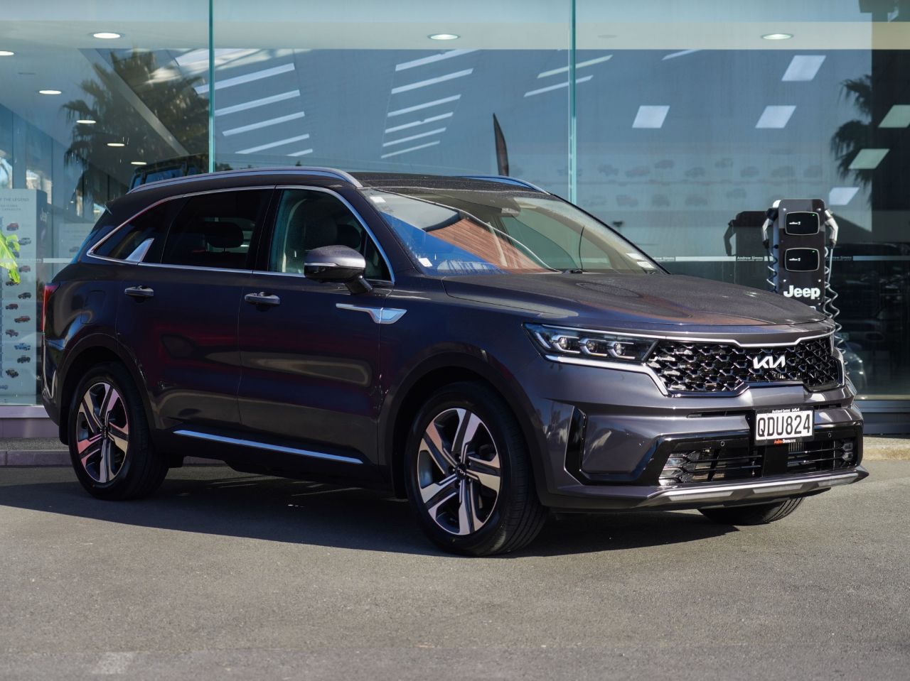 Vehicle image 1