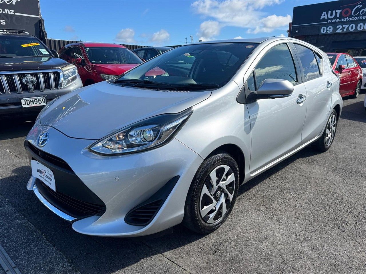 Vehicle image 1