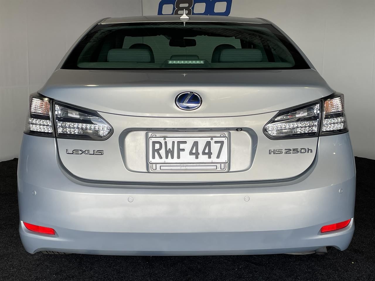 Vehicle image 5