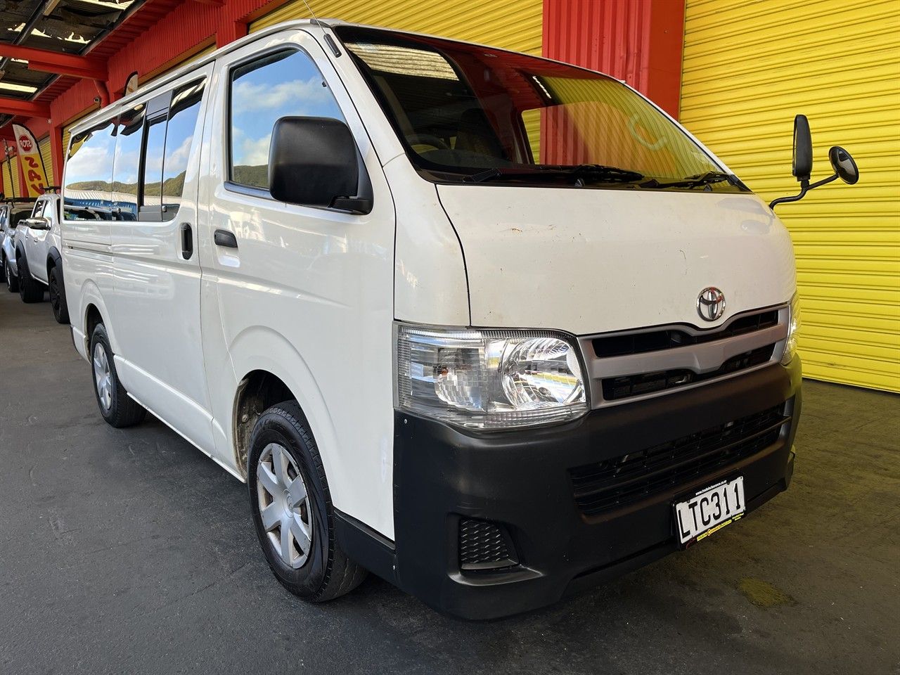 Vehicle image 1