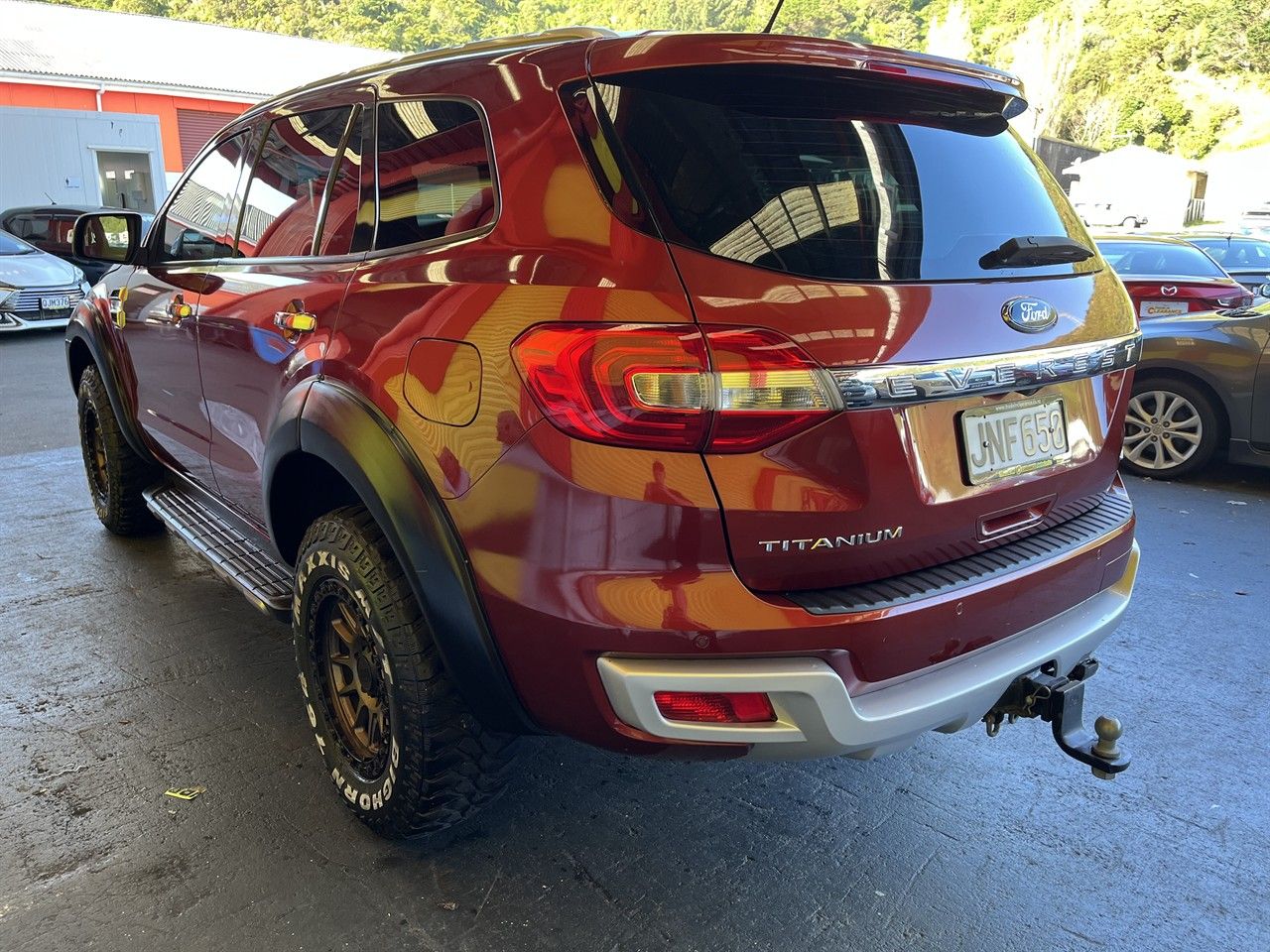 Vehicle image 4