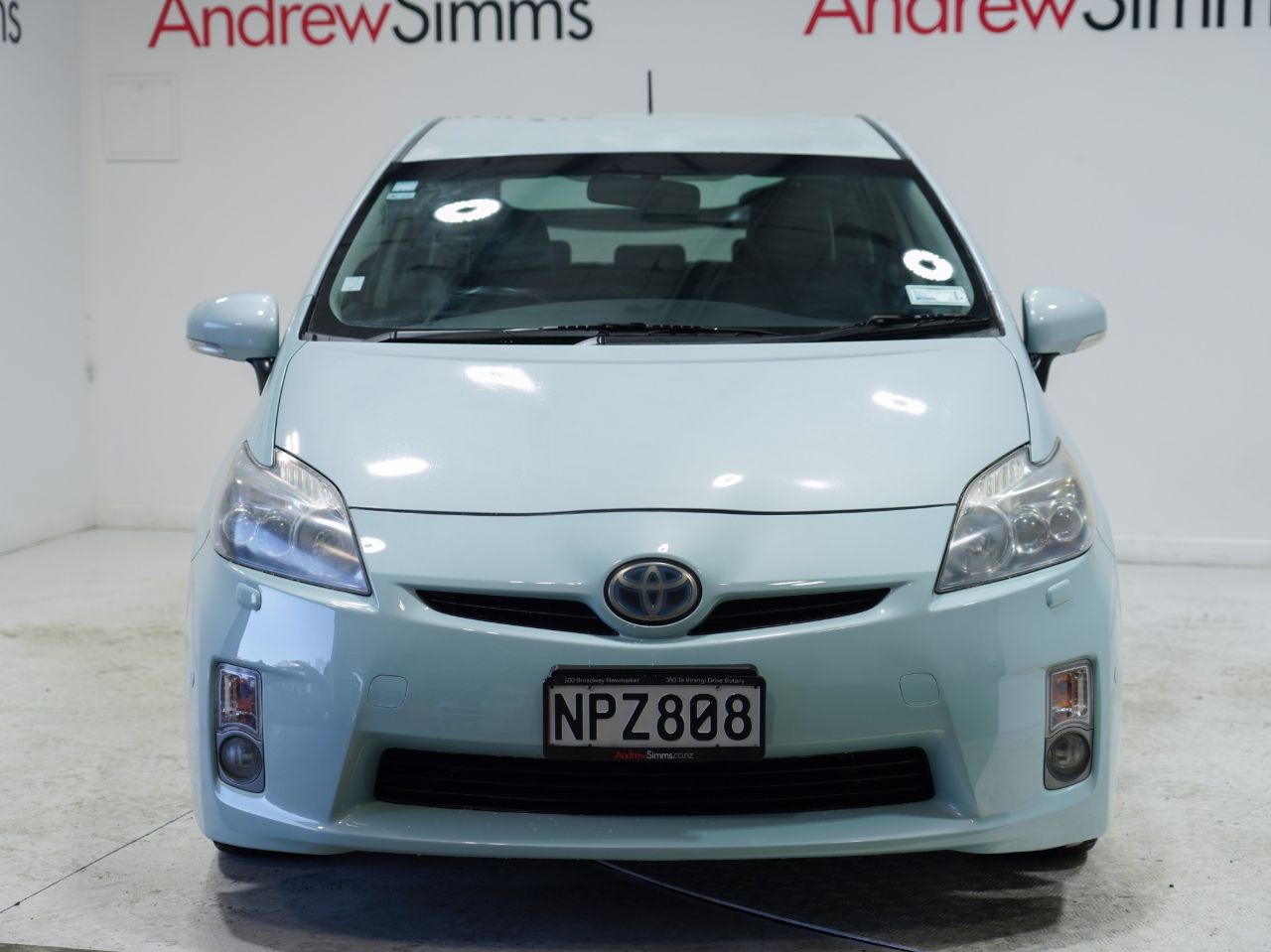Vehicle image 3