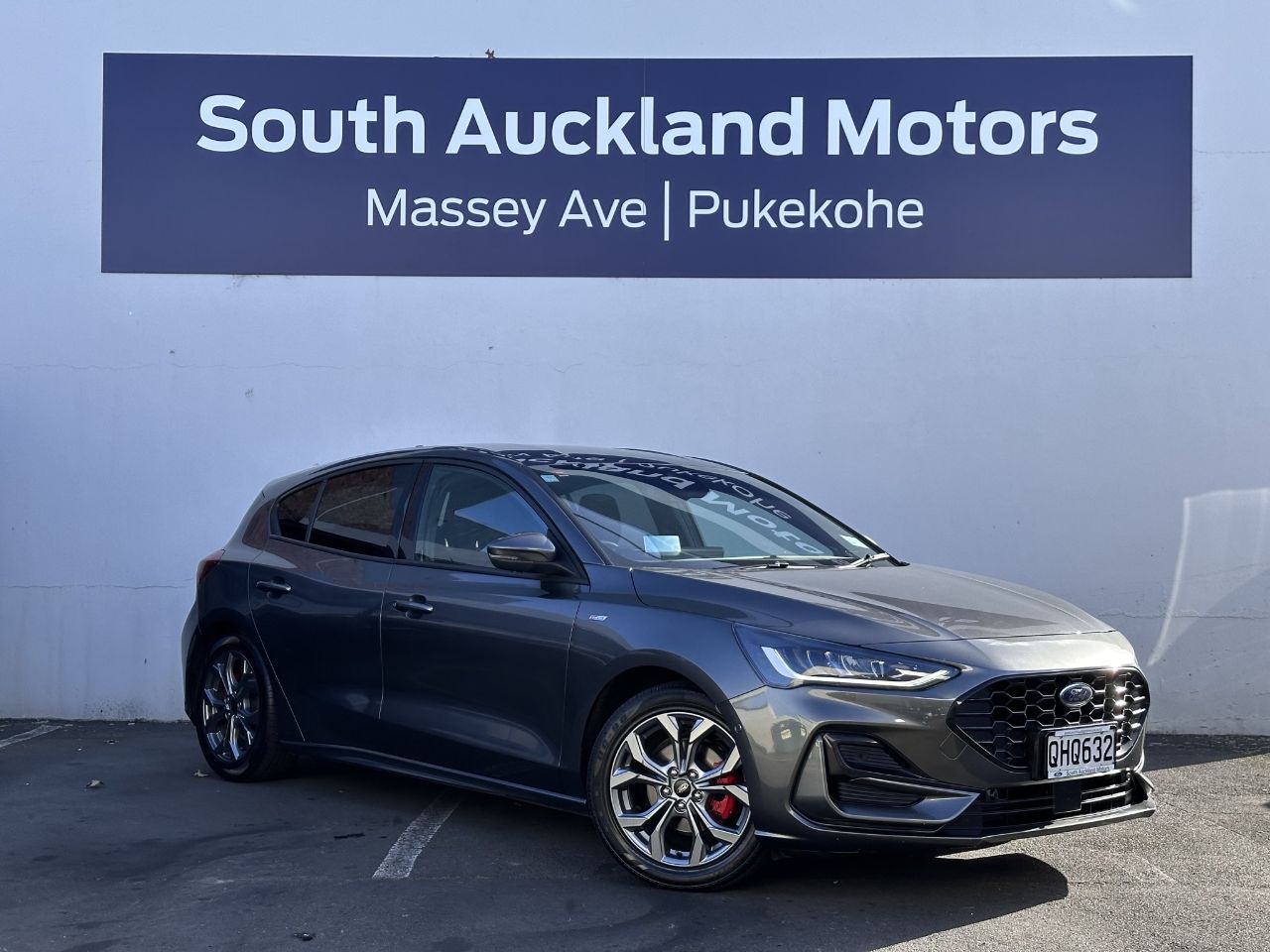 Vehicle image 3