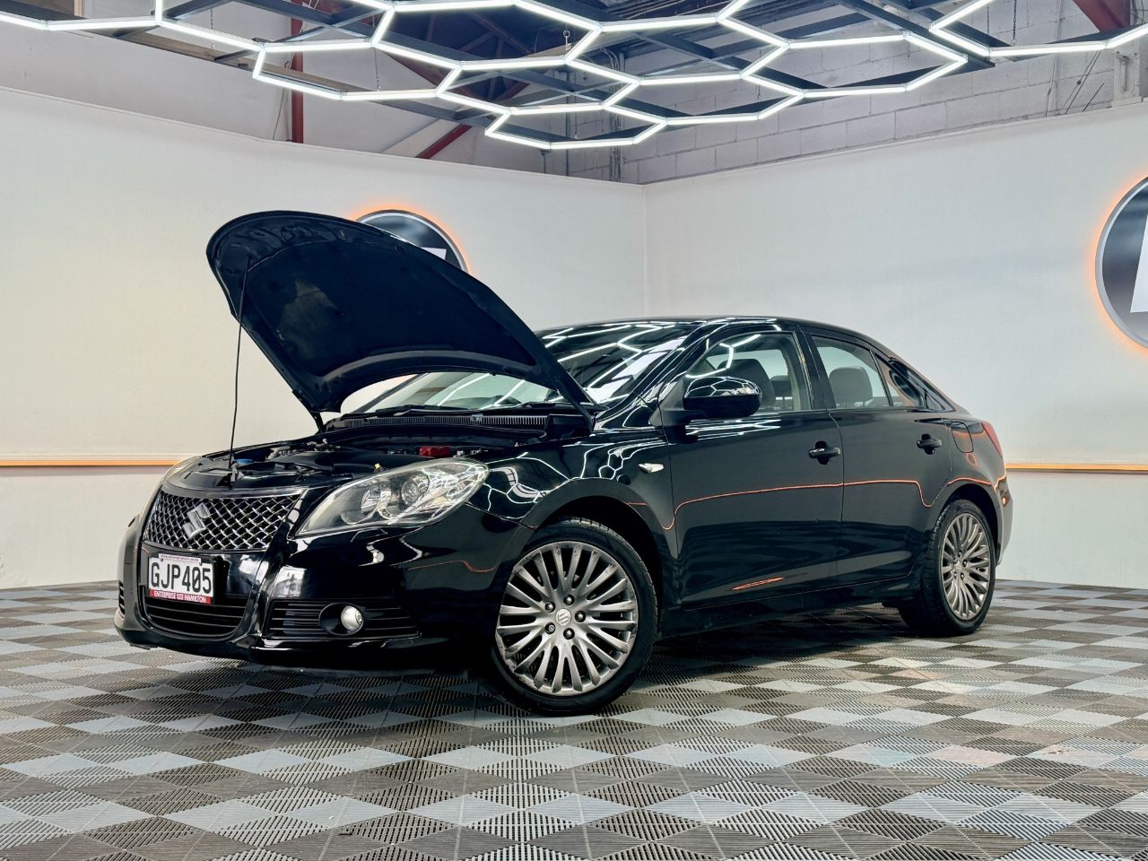 Vehicle image 3
