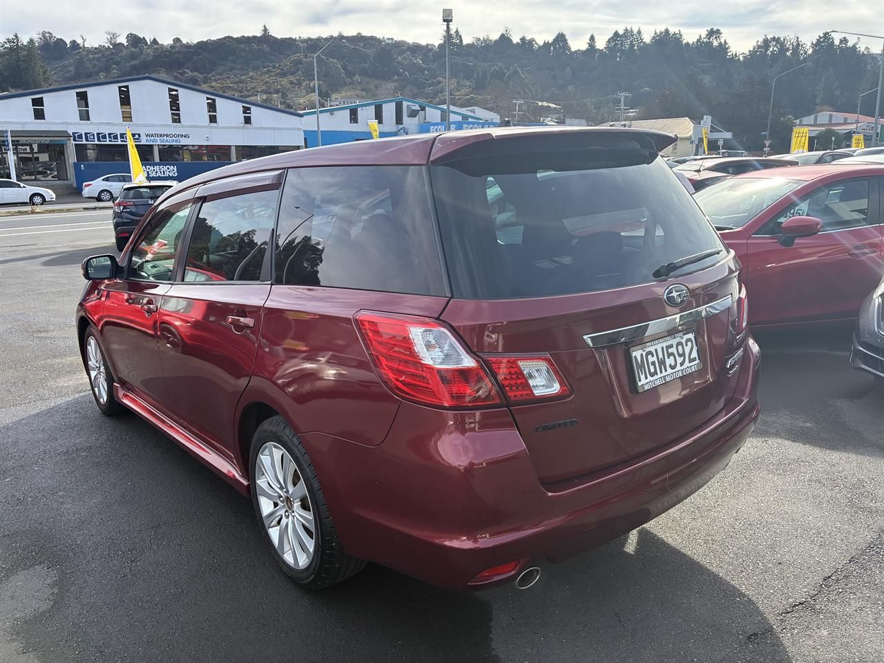 Vehicle image 4
