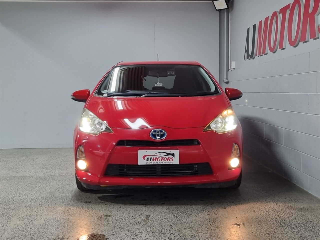 Vehicle image 2