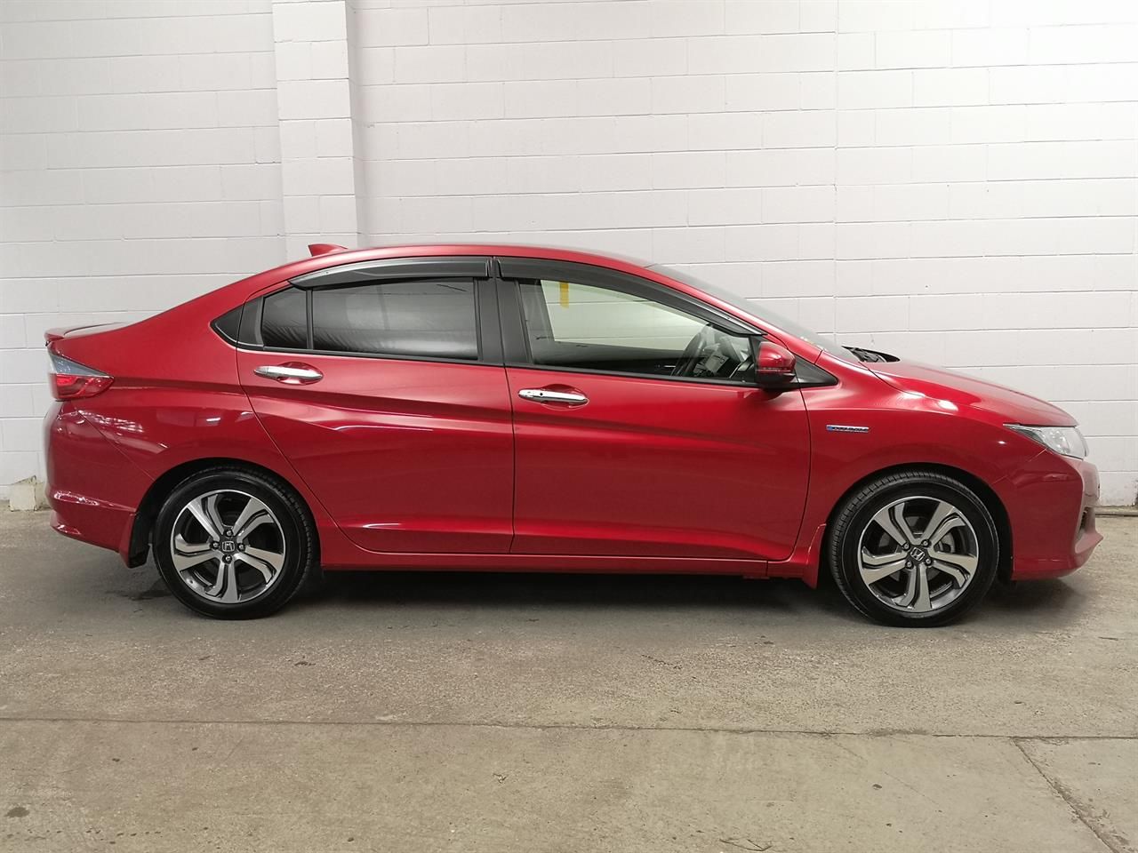 Vehicle image 3