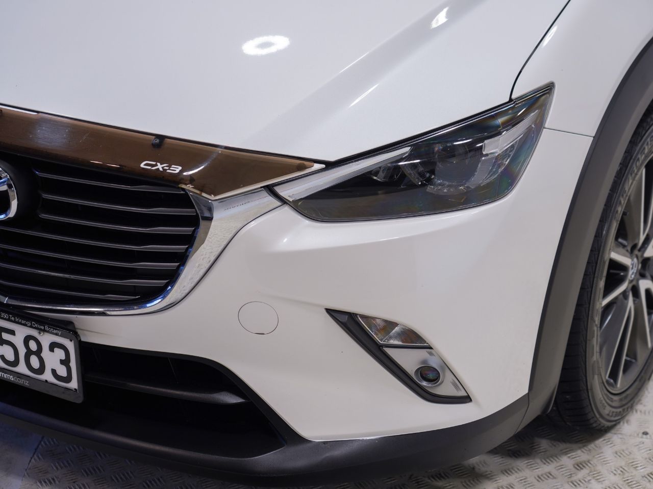 Vehicle image 5